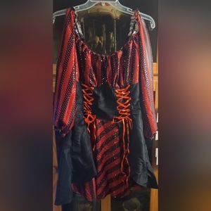 Women's Pirate Halloween costume size M